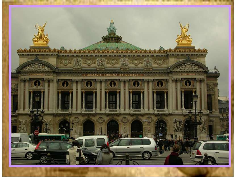 С тех пор как Лувр перестал служить одной из резиденций властей Франции, бывш...